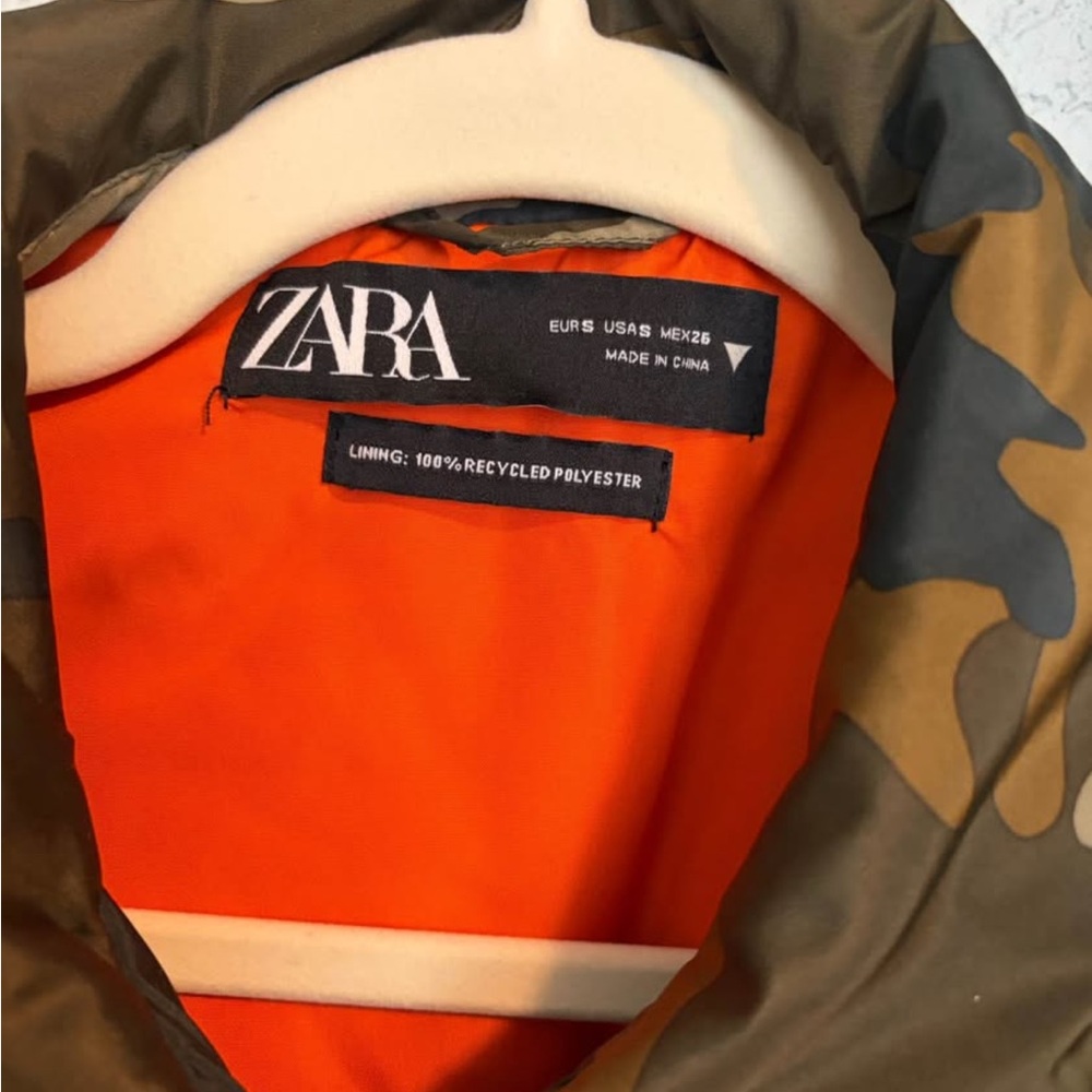 ZARA Cropped Camo Utility Jacket – Orange Lining – Size - Picture 2 of 7